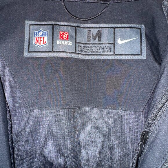 Nike NFL Shield Football On-Field Team Issue Rain Jacket Raincoat Mens M USA NEW - Picture 11 of 13